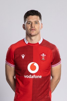 260126 - Wales Rugby Squad Portraits - James Botham