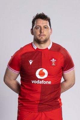 260126 - Wales Rugby Squad Portraits - Rhys Elias