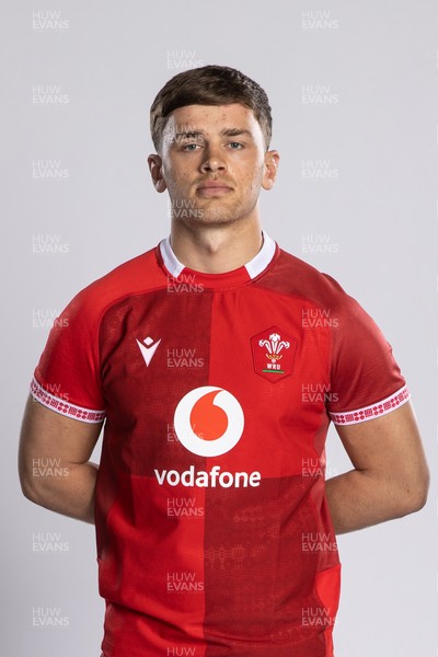 260126 - Wales Rugby Squad Portraits - Alex Mann