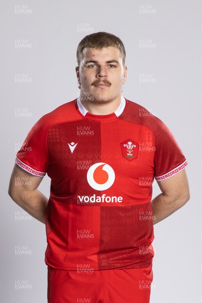 260126 - Wales Rugby Squad Portraits - Archie Griffin
