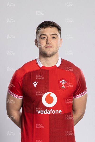 260126 - Wales Rugby Squad Portraits - Freddie Thomas