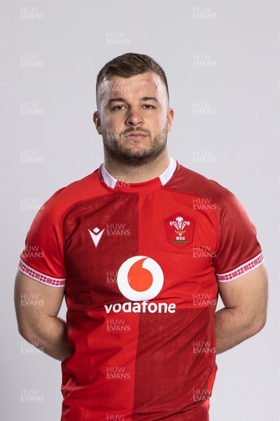 260126 - Wales Rugby Squad Portraits - Harri Deaves