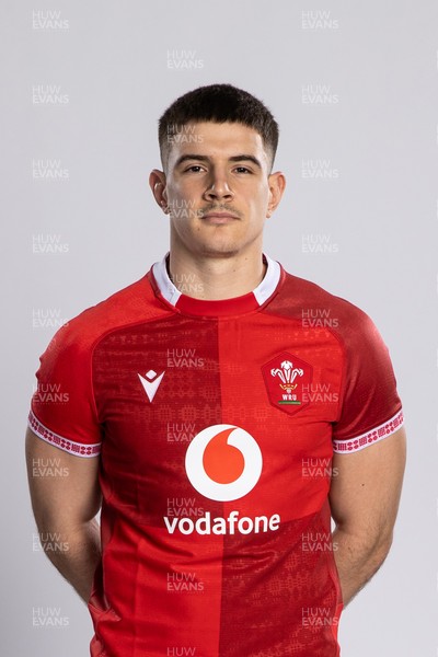 260126 - Wales Rugby Squad Portraits - Joe Hawkins