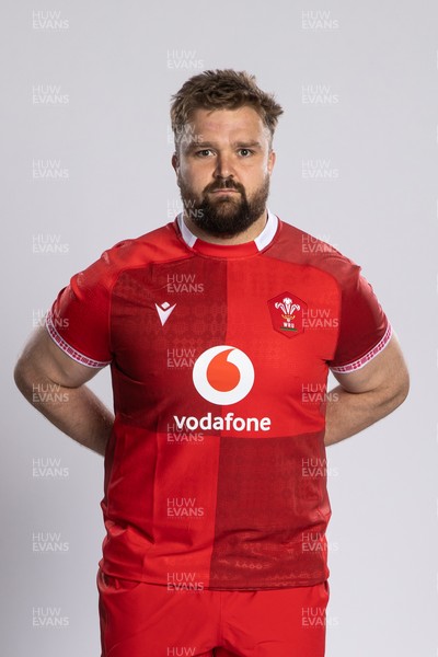 260126 - Wales Rugby Squad Portraits - Tomas Francis