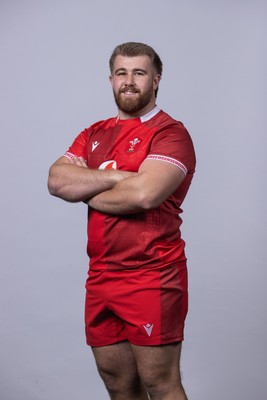241125 - Wales Rugby Squad Portraits - Garyn Phillips