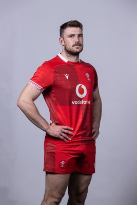 241125 - Wales Rugby Squad Portraits - James Ratti