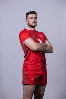 241125 - Wales Rugby Squad Portraits - James Ratti