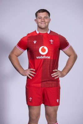 271025 - Wales Rugby Squad Portraits - Ben Carter