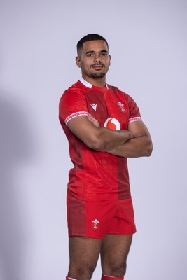 271025 - Wales Rugby Squad Portraits - Ben Thomas