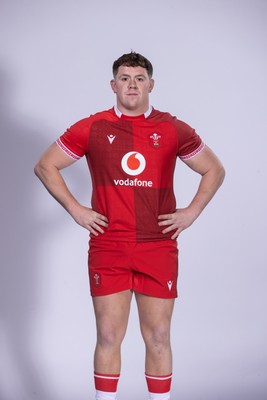 271025 - Wales Rugby Squad Portraits - Brodie Coghlan