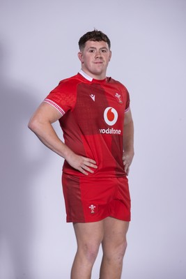 271025 - Wales Rugby Squad Portraits - Brodie Coghlan