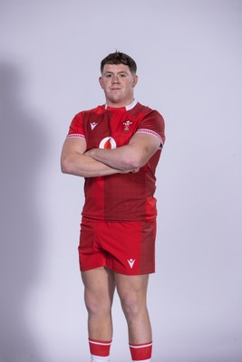271025 - Wales Rugby Squad Portraits - Brodie Coghlan