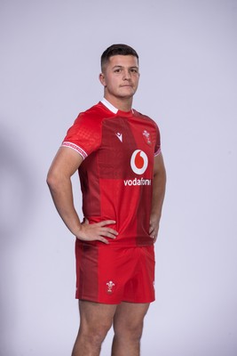 271025 - Wales Rugby Squad Portraits - Callum Sheedy