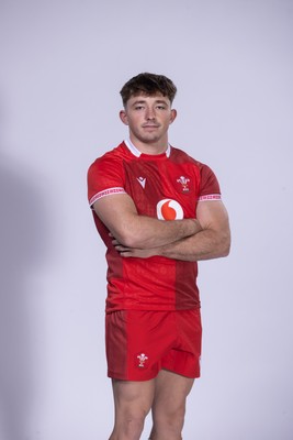 271025 - Wales Rugby Squad Portraits - Dan Edwards