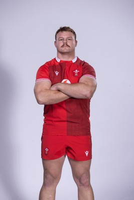271025 - Wales Rugby Squad Portraits - Dewi Lake