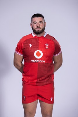 271025 - Wales Rugby Squad Portraits - Gareth Thomas