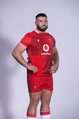 271025 - Wales Rugby Squad Portraits - Gareth Thomas