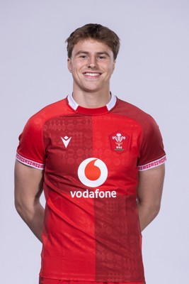 271025 - Wales Rugby Squad Portraits - Jacob Beetham