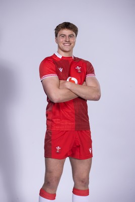 271025 - Wales Rugby Squad Portraits - Jacob Beetham