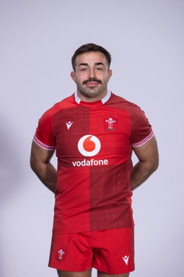 271025 - Wales Rugby Squad Portraits - Liam Belcher