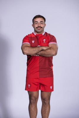 271025 - Wales Rugby Squad Portraits - Liam Belcher