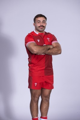 271025 - Wales Rugby Squad Portraits - Liam Belcher