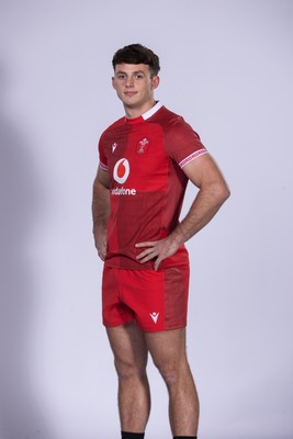 271025 - Wales Rugby Squad Portraits - Louie Hennessey