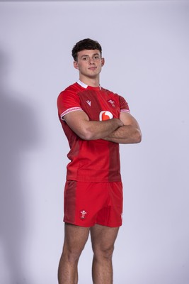 271025 - Wales Rugby Squad Portraits - Louie Hennessey