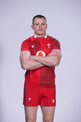 271025 - Wales Rugby Squad Portraits - Nick Tompkins