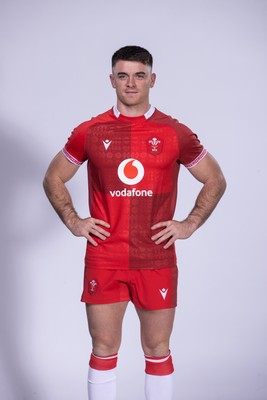 271025 - Wales Rugby Squad Portraits - Reuben Morgan-Williams