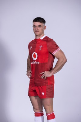 271025 - Wales Rugby Squad Portraits - Reuben Morgan-Williams