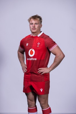 281025 - Wales Rugby Squad Portraits - Blair Murray