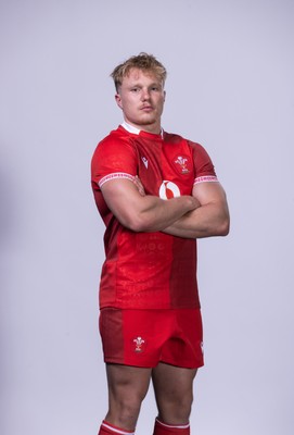 281025 - Wales Rugby Squad Portraits - Blair Murray