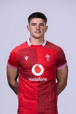 281025 - Wales Rugby Squad Portraits - Joe Hawkins