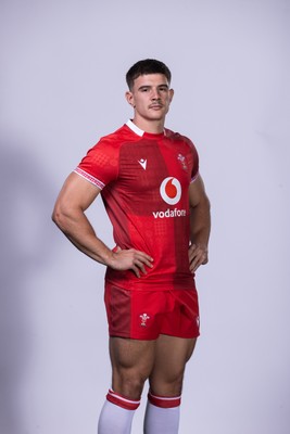 281025 - Wales Rugby Squad Portraits - Joe Hawkins