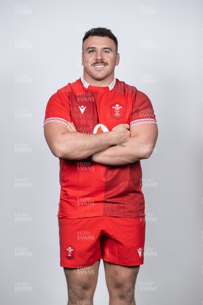 171125 - Wales Rugby Squad Portraits - Ben Warren