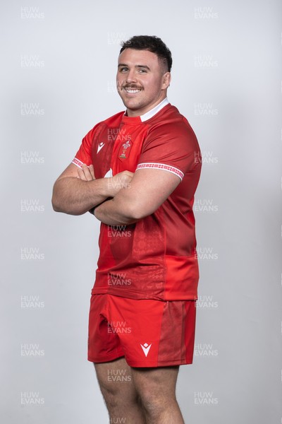 171125 - Wales Rugby Squad Portraits - Ben Warren