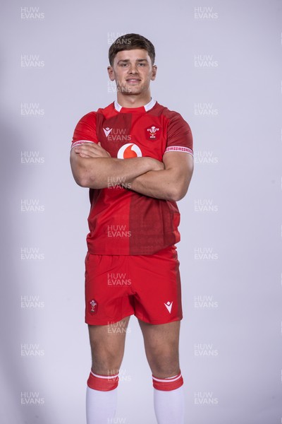 271025 - Wales Rugby Squad Portraits - Alex Mann