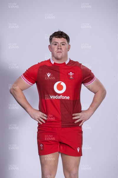271025 - Wales Rugby Squad Portraits - Brodie Coghlan