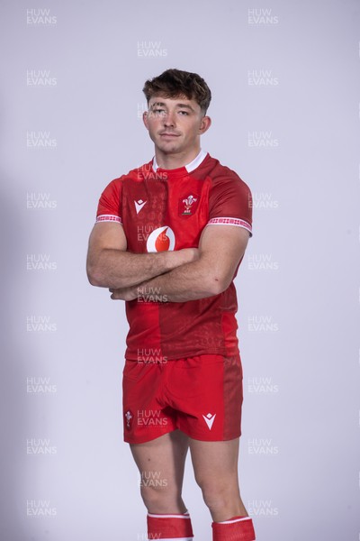 271025 - Wales Rugby Squad Portraits - Dan Edwards