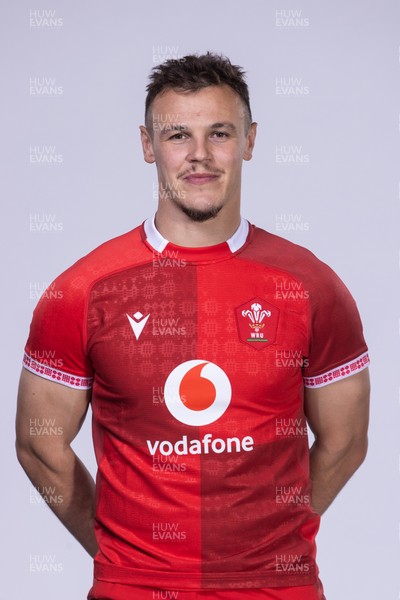 271025 - Wales Rugby Squad Headshots - 