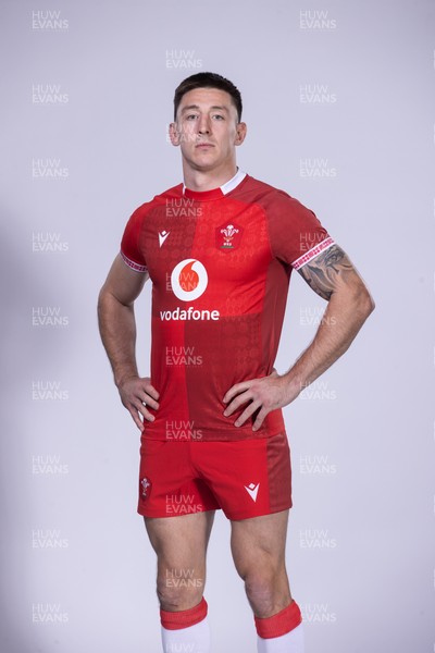 271025 - Wales Rugby Squad Portraits - Josh Adams