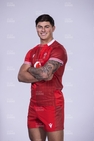 271025 - Wales Rugby Squad Portraits - Louis Rees-Zammit