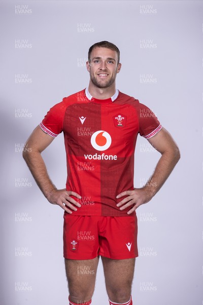 271025 - Wales Rugby Squad Portraits - Max Llewellyn