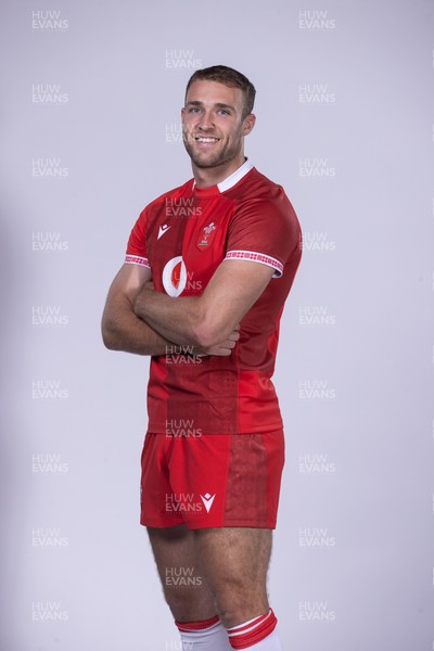 271025 - Wales Rugby Squad Portraits - Max Llewellyn
