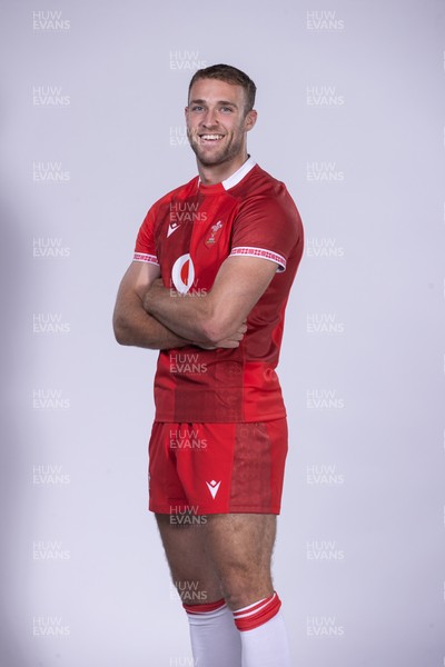 271025 - Wales Rugby Squad Portraits - Max Llewellyn