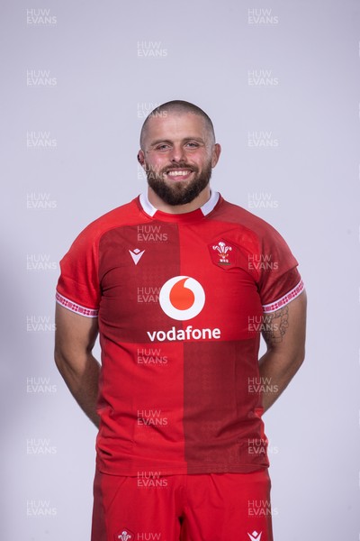 271025 - Wales Rugby Squad Portraits - Nicky Smith