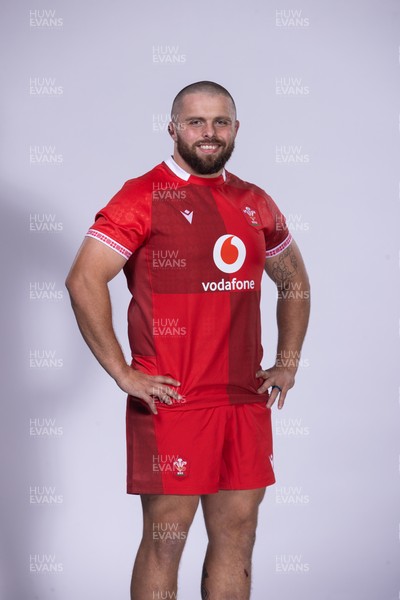 271025 - Wales Rugby Squad Portraits - Nicky Smith