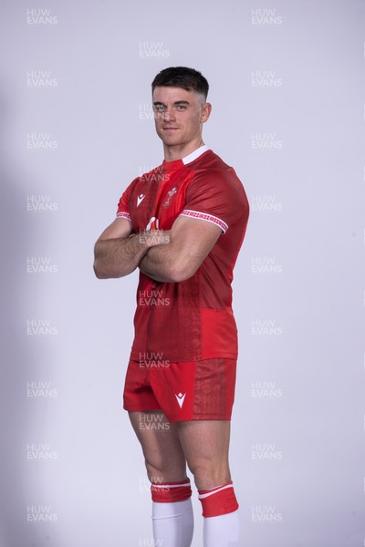 271025 - Wales Rugby Squad Portraits - Reuben Morgan-Williams