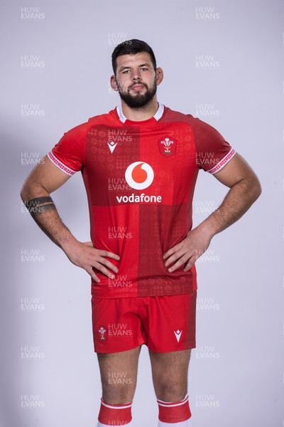 271025 - Wales Rugby Squad Portraits - Rhys Davies
